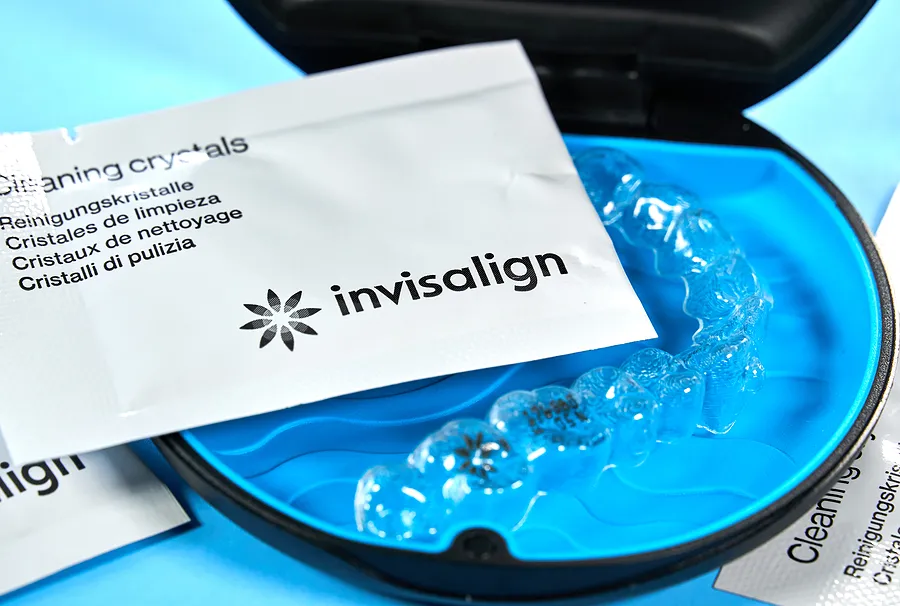 Achieve a Perfect Smile with Invisalign: The Clear Alternative to Braces